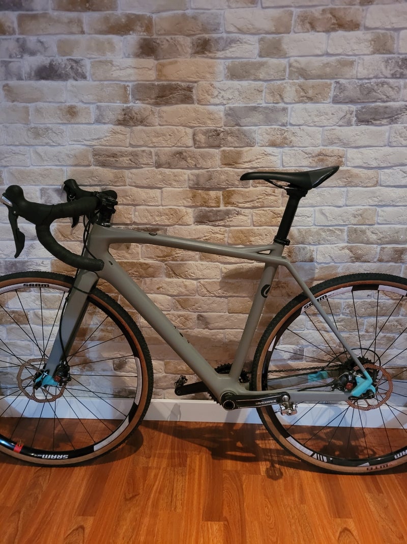Bici Gravel Carbono