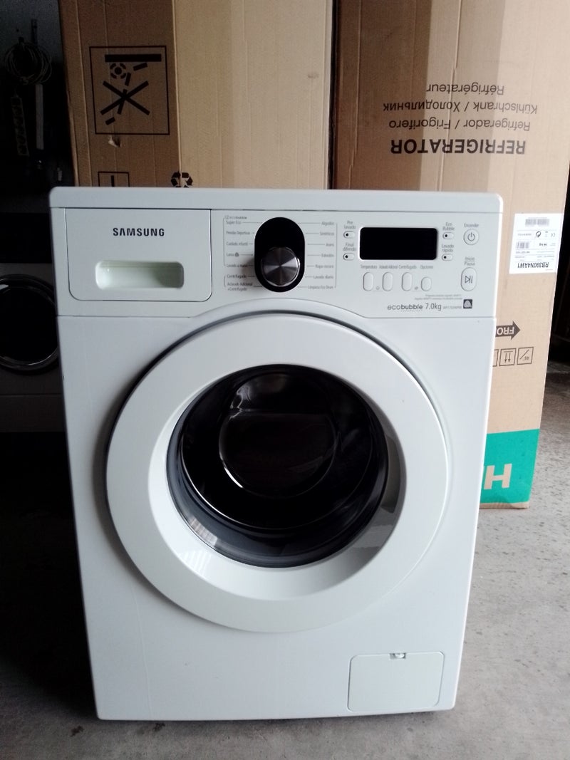 lavadora Samsung 7kg 1200rpm. 