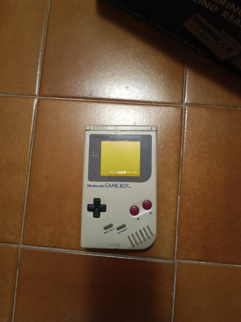 Nintendo Game Boy 