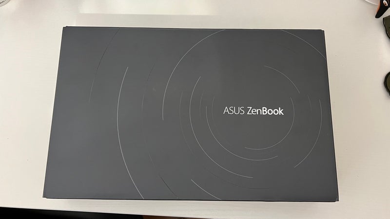 PC Portátil Asus Zenbook OLED 13,3