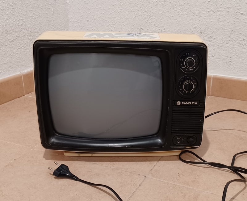 Televisor antigüo