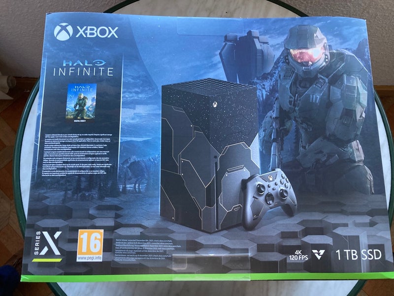 Xbox Series X Halo PRECINTADA + TICKET 